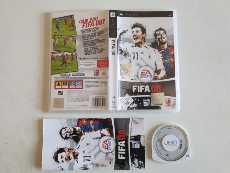 (Bild für) PSP Fifa 08 - zum Schließen ins Bild klicken
