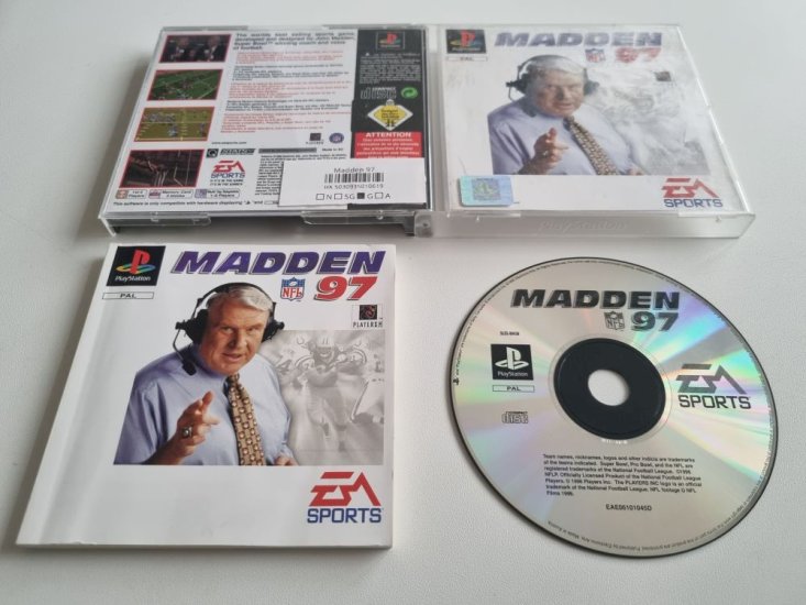 (Bild für) PS1 Madden NFL 97 - zum Schließen ins Bild klicken