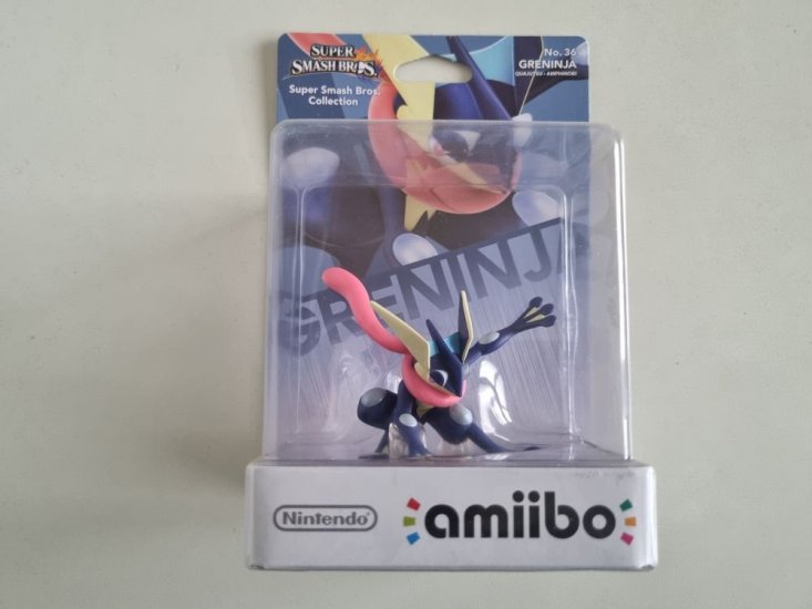 (Bild für) Amiibo Greninja, Super Smash Bros. Collection - zum Schließen ins Bild klicken