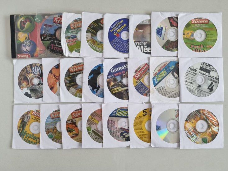 (Bild für) PC Spiele Bundle - Zeitschriten Discs - zum Schließen ins Bild klicken