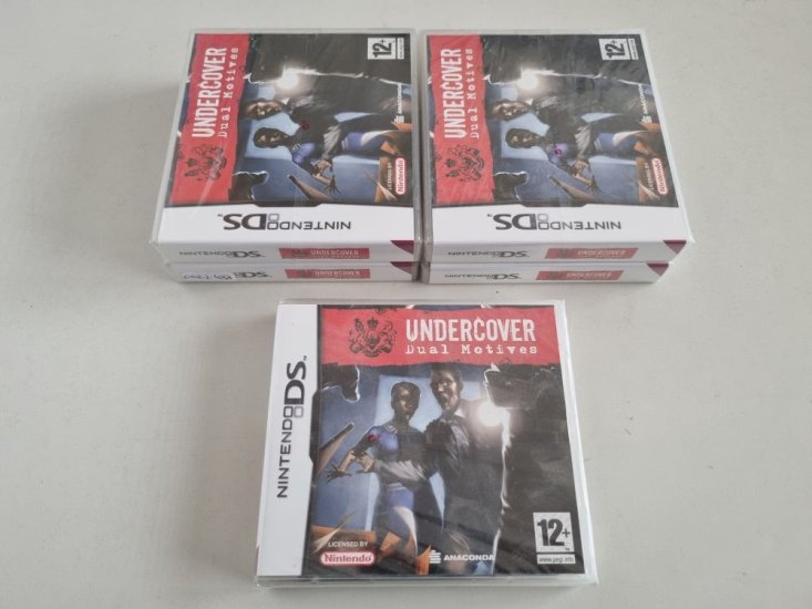 (Bild für) DS Undercover - Dual Motives EUT - zum Schließen ins Bild klicken