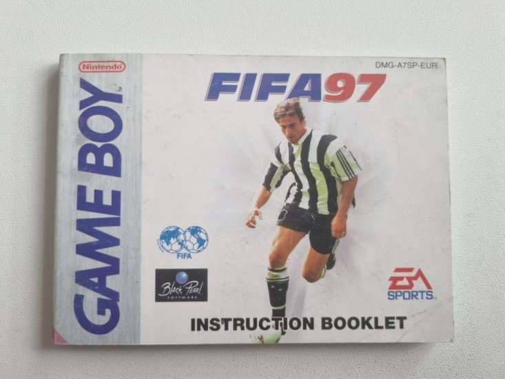 (Bild für) GB Fifa 97 EUR Anleitung - zum Schließen ins Bild klicken