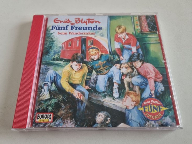 (Bild für) CD Fünf Freunde - 1 beim Wanderzirkus - zum Schließen ins Bild klicken