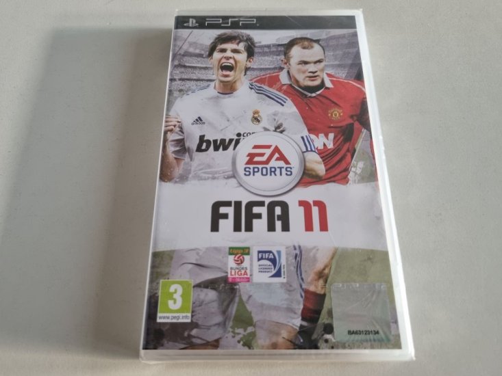 (Bild für) PSP Fifa 11 - zum Schließen ins Bild klicken