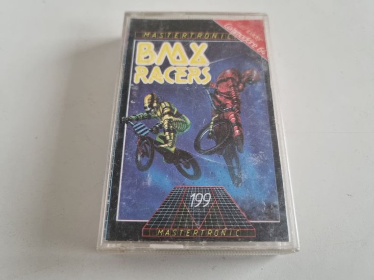 (Bild für) C64 BMX Racers - zum Schließen ins Bild klicken