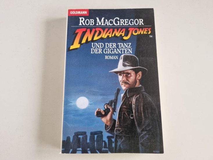 (Bild für) Indiana Jones und der Tanz der Giganten - zum Schließen ins Bild klicken