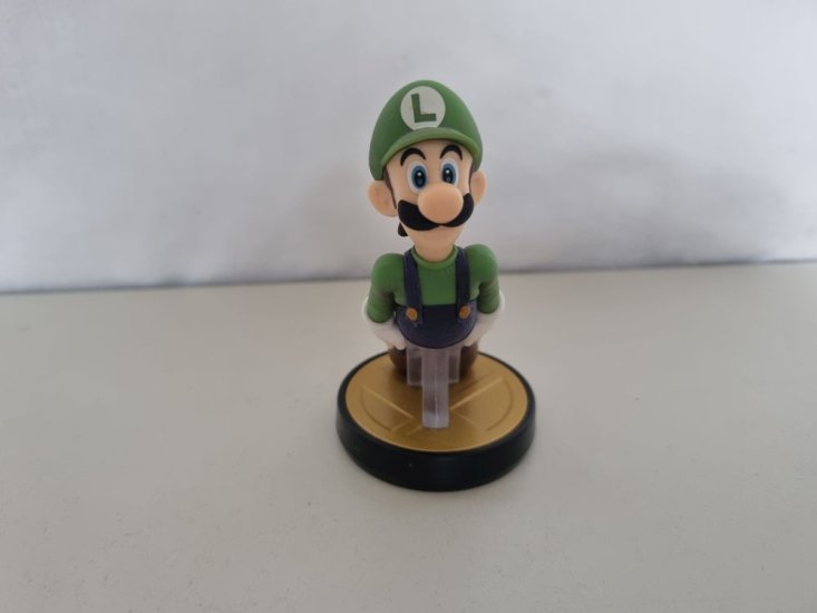 (Bild für) Amiibo Luigi, Super Smash Bros. Collection - zum Schließen ins Bild klicken