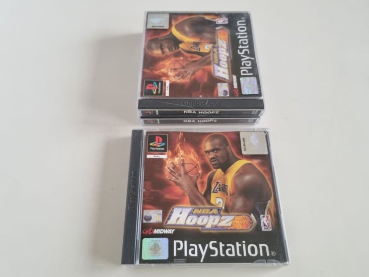 (Bild für) PS1 NBA Hoopz - zum Schließen ins Bild klicken