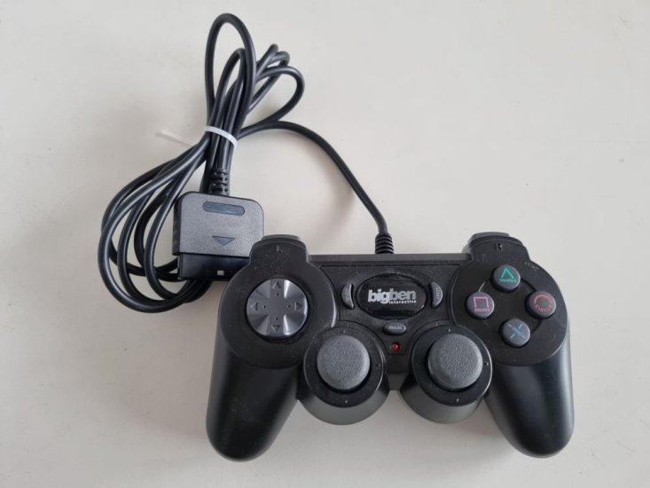 (Bild für) PS2 Big Ben Controller - zum Schließen ins Bild klicken