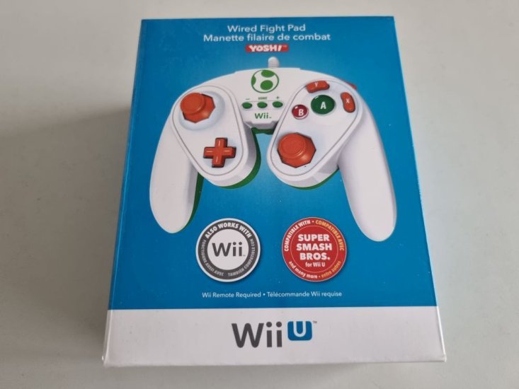 (Bild für) Wii U Wired Fight Pad - Yoshi - zum Schließen ins Bild klicken