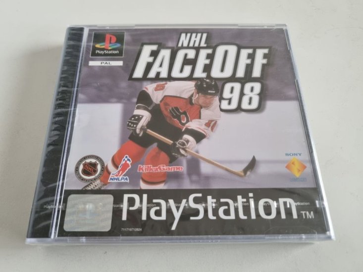 (Bild für) PS1 NHL Face Off 98 - zum Schließen ins Bild klicken