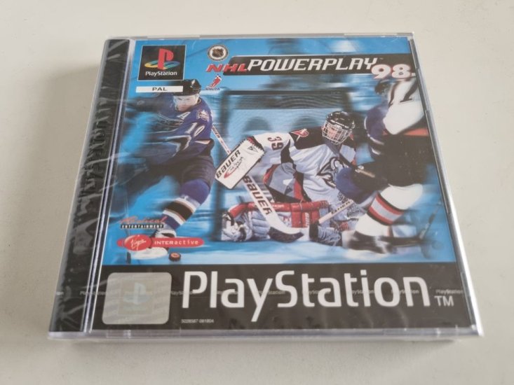 (Bild für) PS1 NHL Powerplay 98 - zum Schließen ins Bild klicken