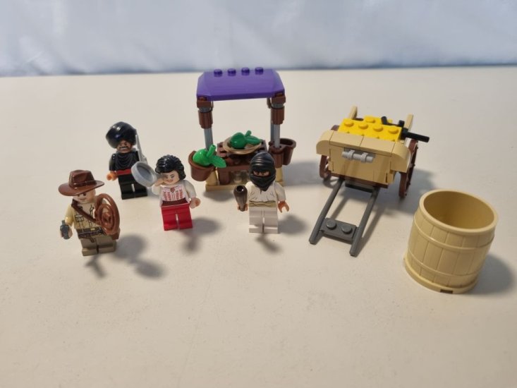 (Bild für) Lego 7195 - Indiana Jones - Ambush in Cairo - zum Schließen ins Bild klicken