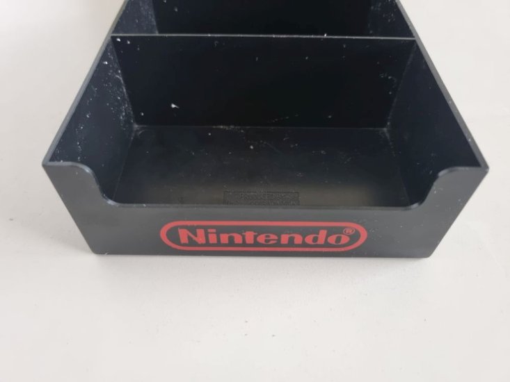(Bild für) Nintendo Vitrinenschuber - zum Schließen ins Bild klicken