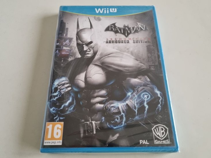 (Bild für) Wii U Batman Arkham City Armoured Edition UKV - zum Schließen ins Bild klicken