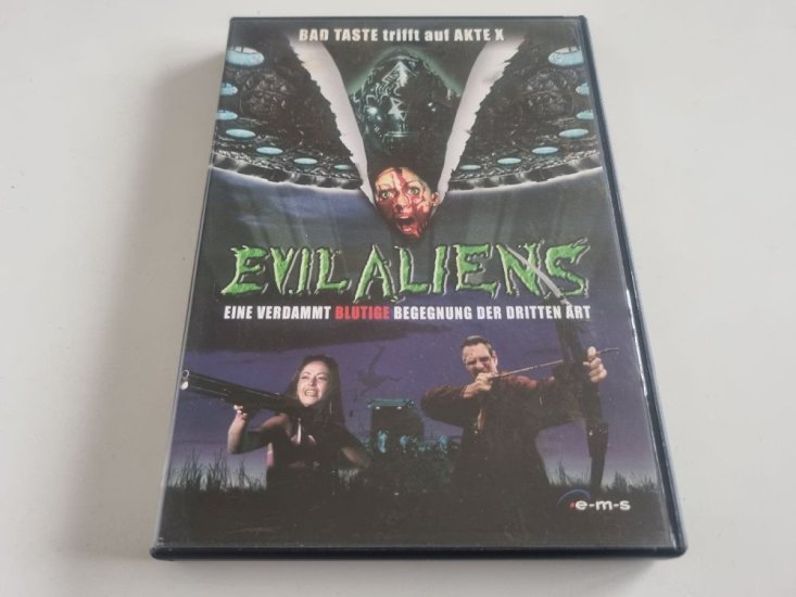(Bild für) DVD Evil Aliens - zum Schließen ins Bild klicken