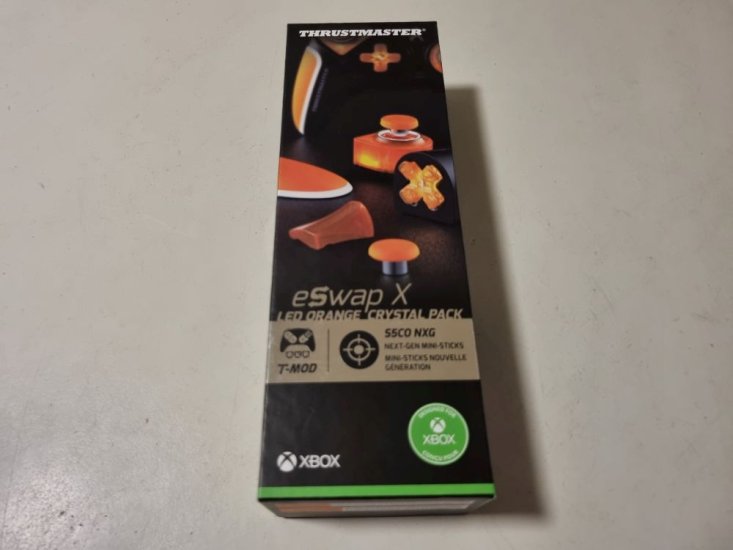 (Bild für) Xbox One eSwap X - LED Orange Crystal Pack - zum Schließen ins Bild klicken