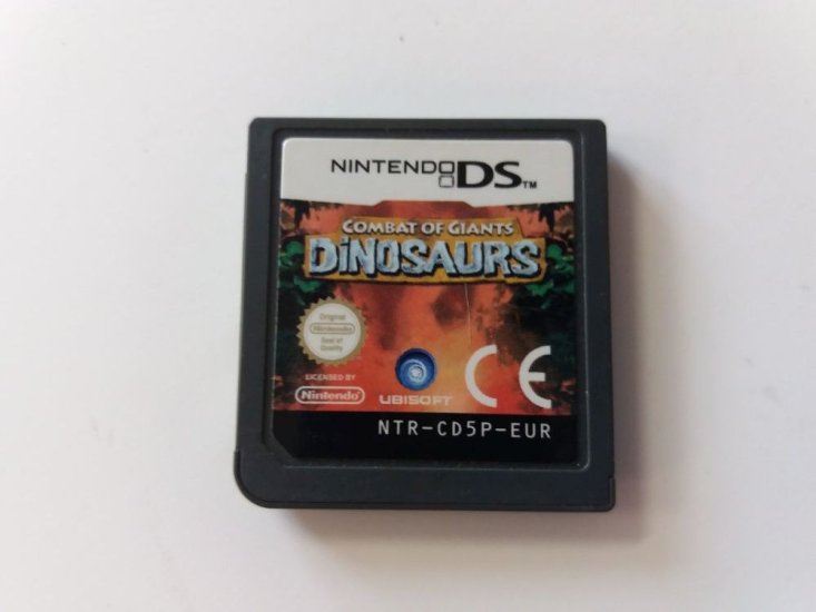 (Bild für) DS Combat of Giants Dinosaurs EUR - zum Schließen ins Bild klicken