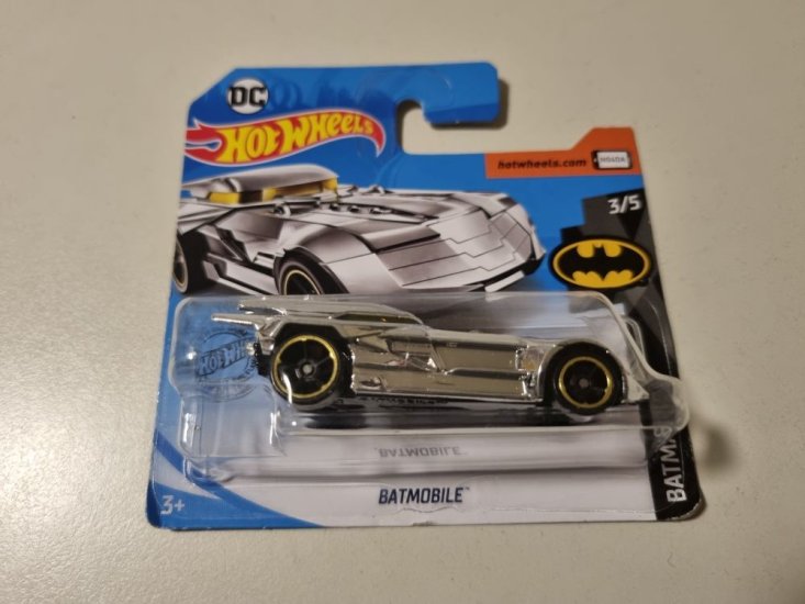 (Bild für) Hot Wheels - DC - Batmobile - zum Schließen ins Bild klicken