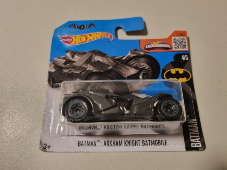 (Bild für) Hot Wheels - Batman - Arkham Knight Batmobile - zum Schließen ins Bild klicken