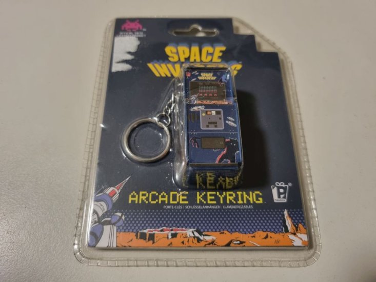 (Bild für) Space Invaders Arcade Keyring - zum Schließen ins Bild klicken
