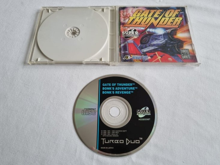 (Bild für) TG 3 in 1 Gate of Thunder / Bonk's Adventure / Bonk's Revenge - zum Schließen ins Bild klicken