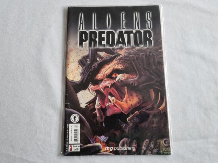 (Bild für) Aliens Predator Comic - 2 - September 2000 - zum Schließen ins Bild klicken