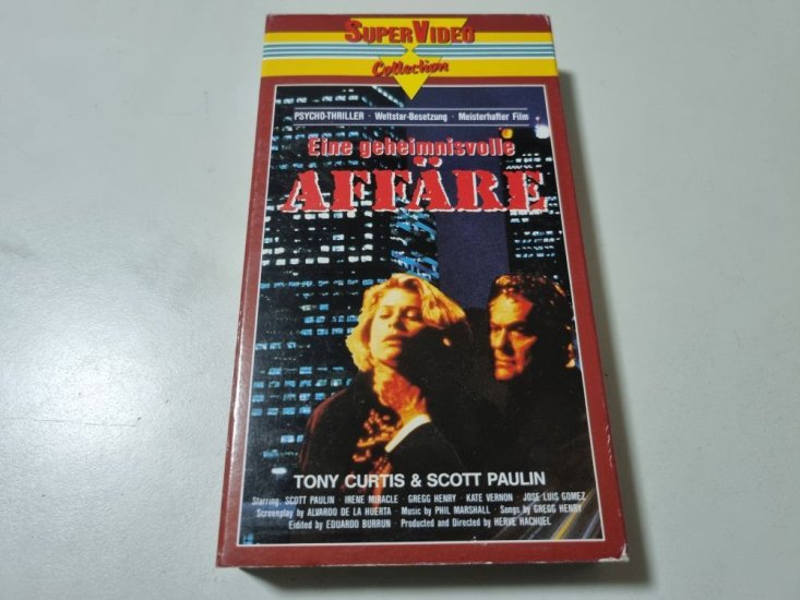 (Bild für) VHS Eine geheimnisvolle Affäre - zum Schließen ins Bild klicken