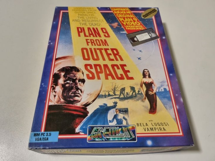(Bild für) PC Plan 9 from Outer Space - zum Schließen ins Bild klicken