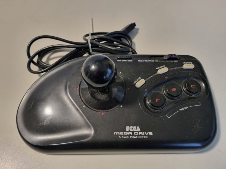 (Bild für) MD Arcade Power Stick - zum Schließen ins Bild klicken