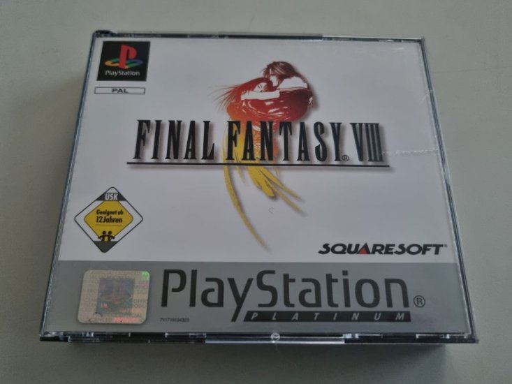 (Bild für) PS1 Final Fantasy VIII - zum Schließen ins Bild klicken