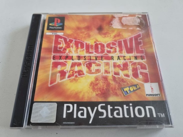 (Bild für) PS1 Explosive Racing - zum Schließen ins Bild klicken