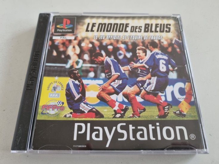 (Bild für) PS1 Les Monde des Bleus - zum Schließen ins Bild klicken