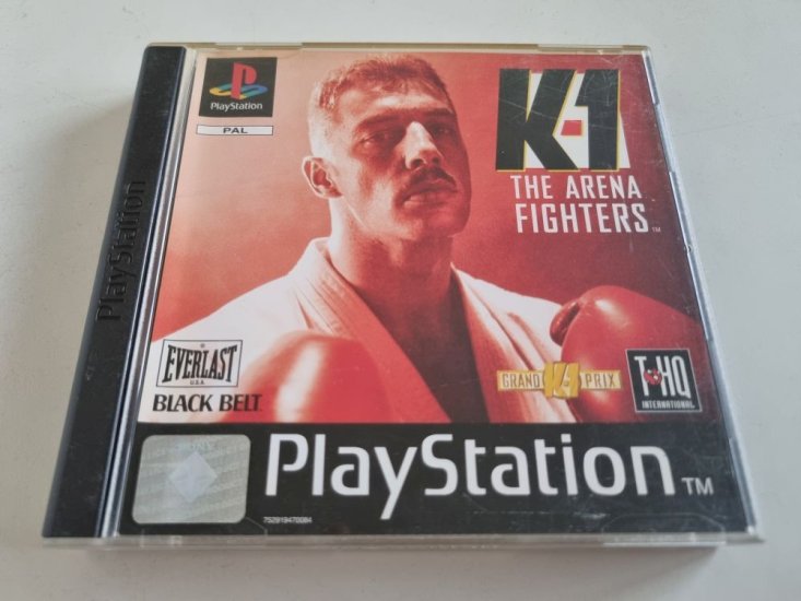 (Bild für) PS1 K-1 - The Arena Fighters - zum Schließen ins Bild klicken