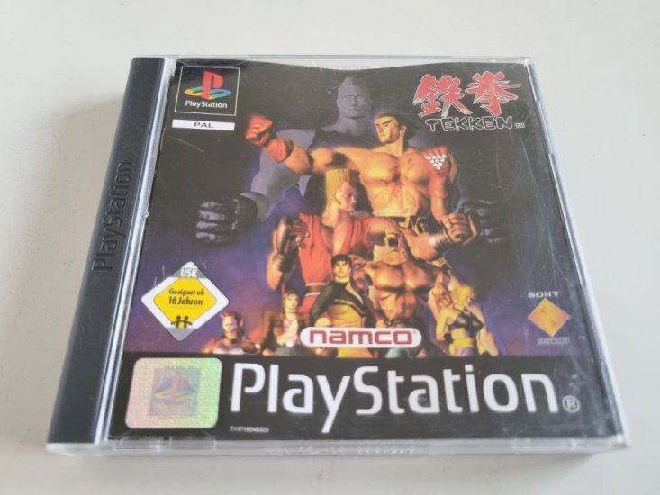 (Bild für) PS1 Tekken - zum Schließen ins Bild klicken