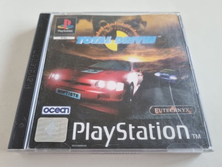 (Bild für) PS1 Total Drivin - zum Schließen ins Bild klicken