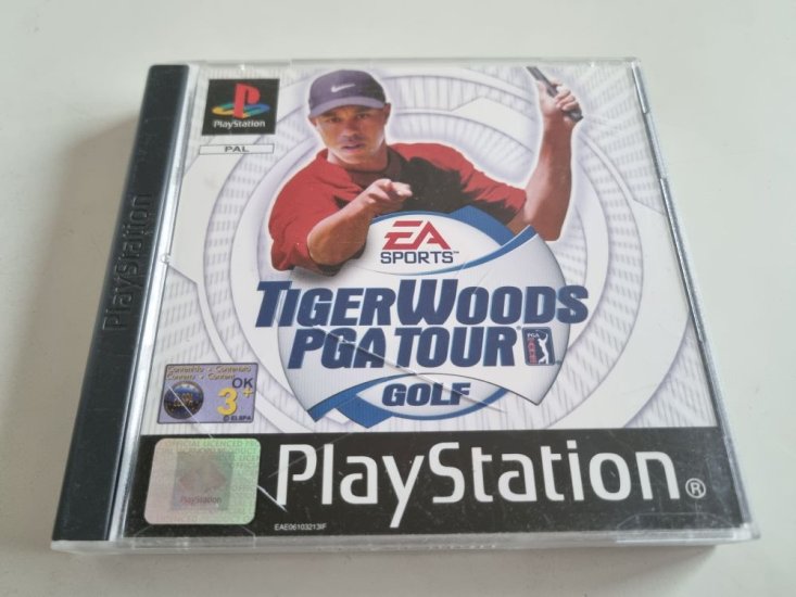 (Bild für) PS1 Tiger Woods PGA Tour Golf - zum Schließen ins Bild klicken