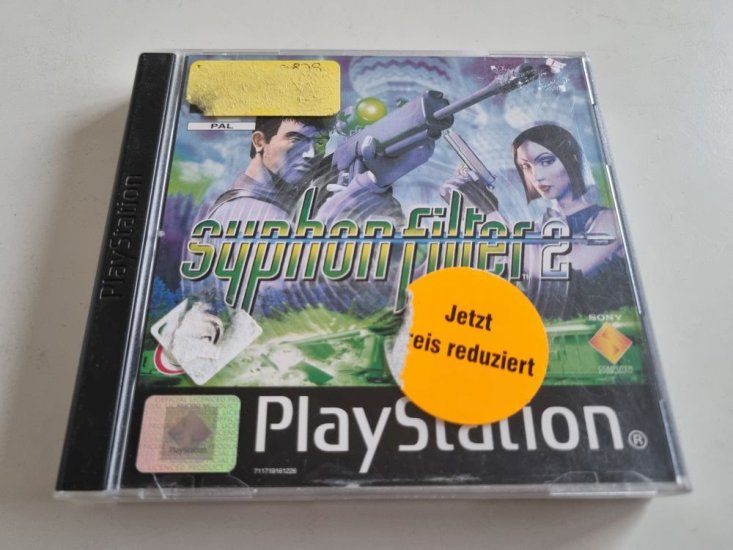 (Bild für) PS1 Syphon Filter 2 - zum Schließen ins Bild klicken