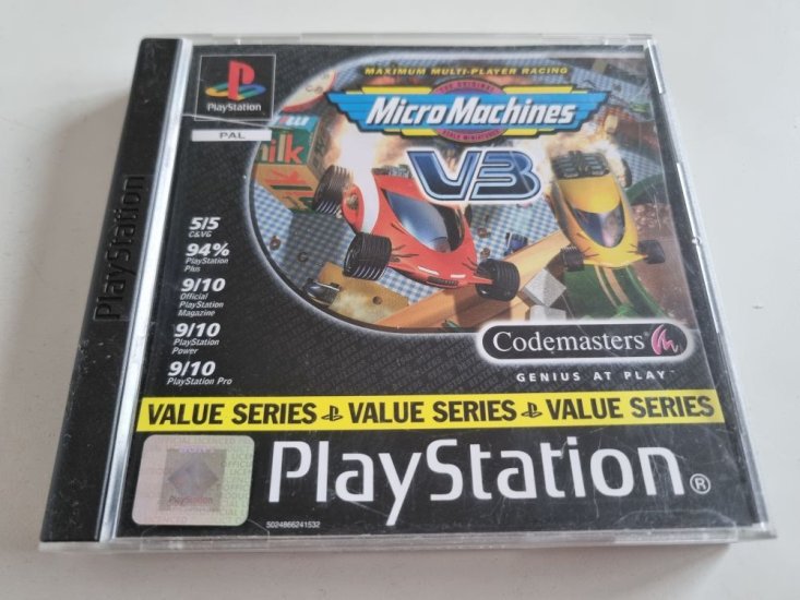 (Bild für) PS1 Micro Machines V3 - zum Schließen ins Bild klicken