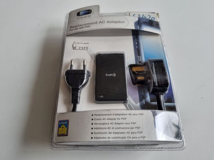 (Bild für) PSP Replacement AC Adapter - zum Schließen ins Bild klicken