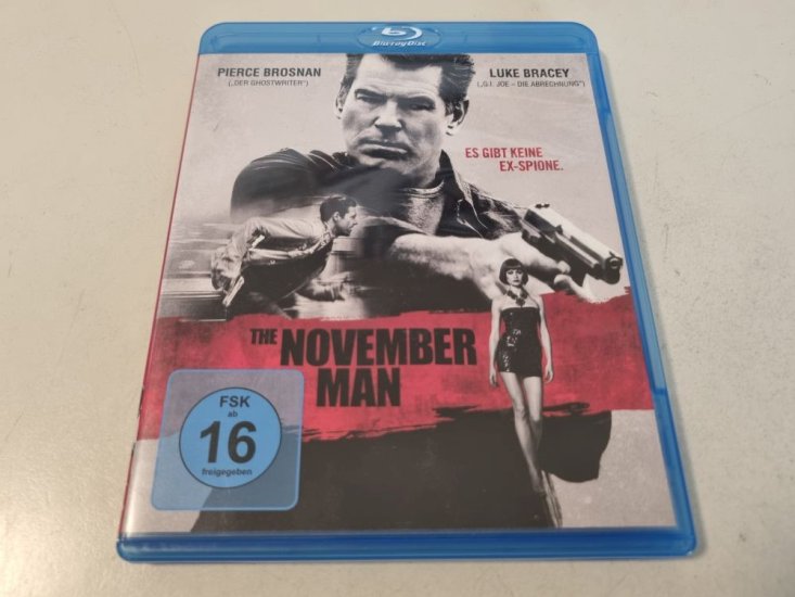 (Bild für) BR The November Man - zum Schließen ins Bild klicken