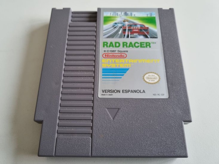 (Bild für) NES Rad Racer ESP - zum Schließen ins Bild klicken