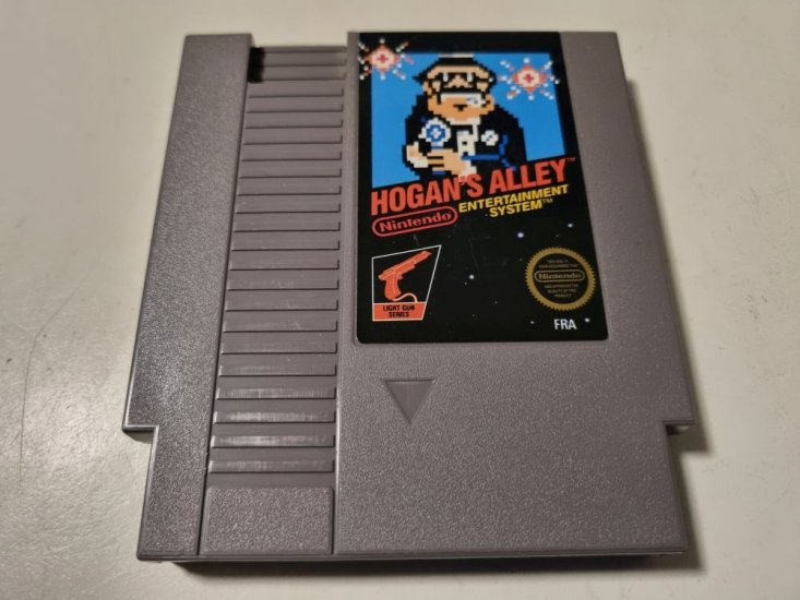 (Bild für) NES Hogan's Alley FRA - zum Schließen ins Bild klicken