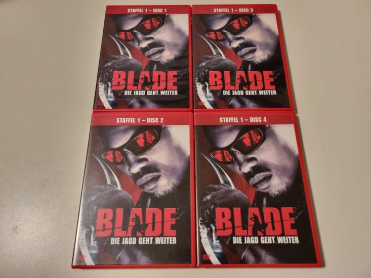 (Bild für) DVD Blade - Staffel 1 - zum Schließen ins Bild klicken