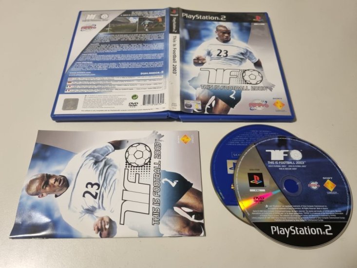 (Bild für) PS2 This is Football 2003 - zum Schließen ins Bild klicken
