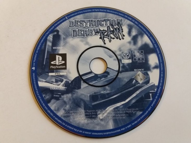 (Bild für) PS1 Destruction Derby Raw - zum Schließen ins Bild klicken