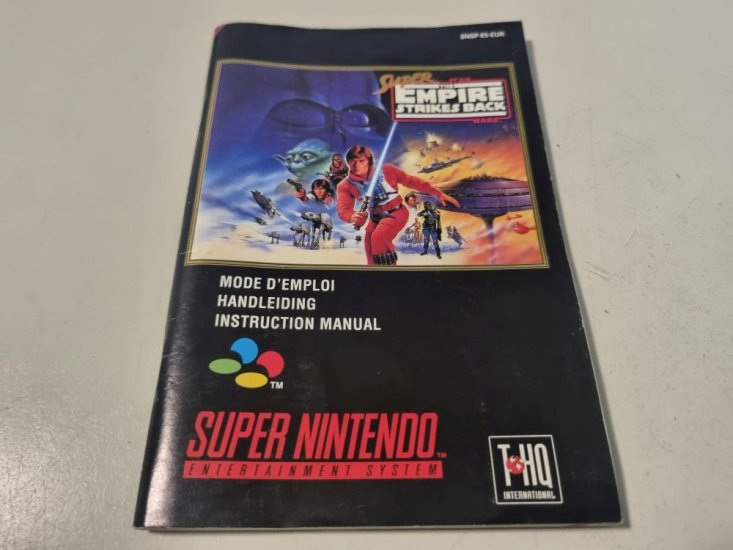 (Bild für) SNES Super Star Wars - The Empire Strikes Back EUR Anleitung - zum Schließen ins Bild klicken