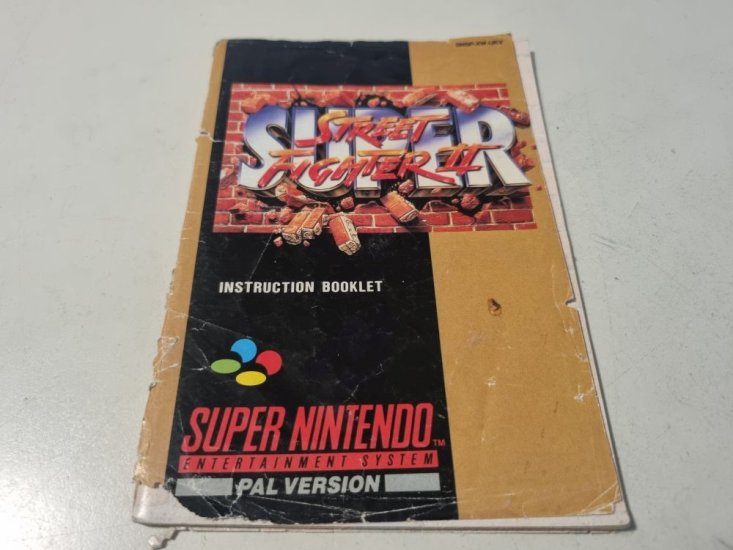 (Bild für) SNES Super Street Fighter II UKV Anleitung - zum Schließen ins Bild klicken