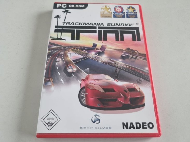 (Bild für) PC Trackmania Sunrise - zum Schließen ins Bild klicken