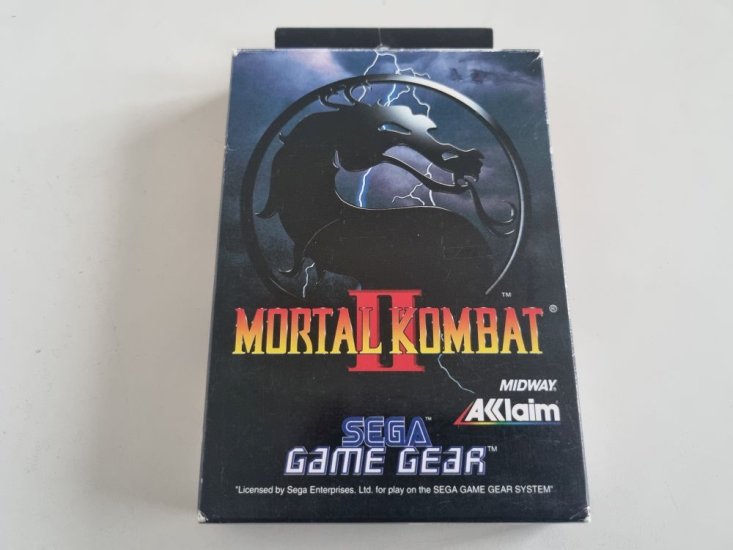 (Bild für) GG Mortal Kombat II - zum Schließen ins Bild klicken